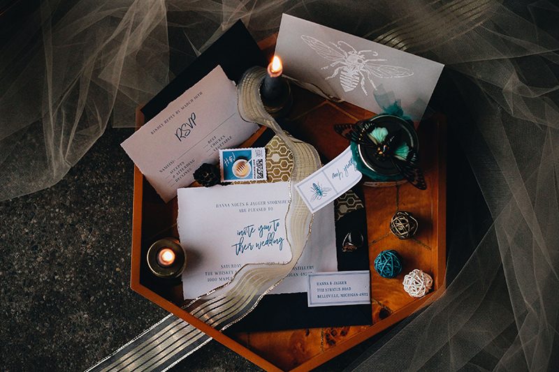 Who knew a insect-themed wedding could be one of the most beautiful & avant garde EVER