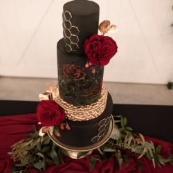 Styled Shoot 117 - A celebration of Neo-Soul with rich florals, jumpsuits, & tulle skirts A celebration of Neo-Soul with rich florals, jumpsuits, & tulle skirts