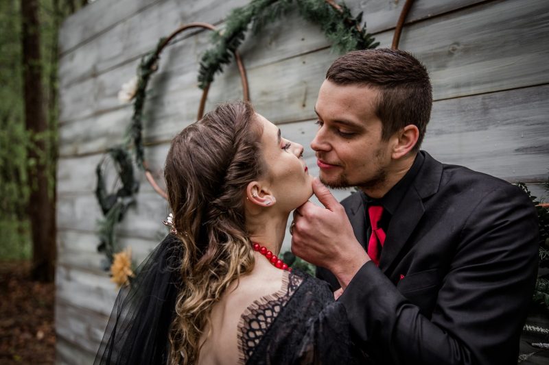 Dark & romantic style meets a wedding chapel in the woods