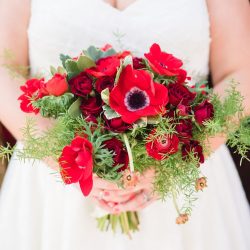 eGoldenMomentsPhotography eGoldenMoments28EventSpace69 big - Red lips, red cars, & '50s Style at this retro wedding inspiration Red lips, red cars, & '50s Style at this retro wedding inspiration
