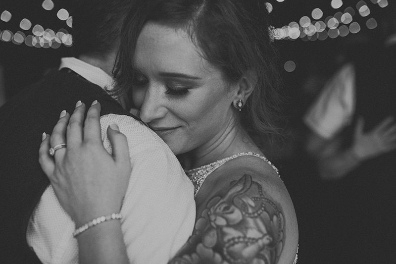 Apothecary vibes meet the sweet South at this South Carolina wedding