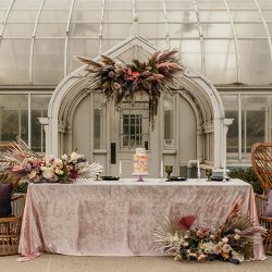 DD4A0044 - Rock star vibes abound at this Texas elopement inspiration with a silver wedding dress Rock star vibes abound at this Texas elopement inspiration with a silver wedding dress