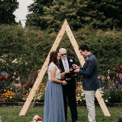PointDefianceRoseGarden Wedding Stuberg Melaphoto 1520 - A colorful & artistic wedding at Point Defiance Rose Garden in Tacoma A colorful & artistic wedding at Point Defiance Rose Garden in Tacoma