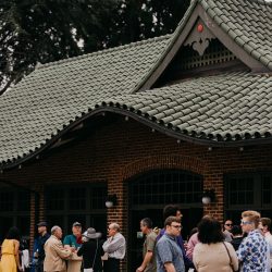PointDefianceRoseGarden Wedding Stuberg Melaphoto 1736 - A colorful & artistic wedding at Point Defiance Rose Garden in Tacoma A colorful & artistic wedding at Point Defiance Rose Garden in Tacoma