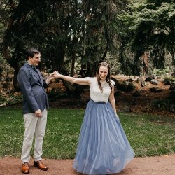 PointDefianceRoseGarden Wedding Stuberg Melaphoto 4859 - A colorful & artistic wedding at Point Defiance Rose Garden in Tacoma A colorful & artistic wedding at Point Defiance Rose Garden in Tacoma