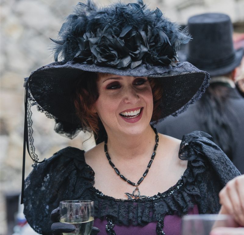 Victorian theme wedding at Lobo Castle on Offbeat Bride 13