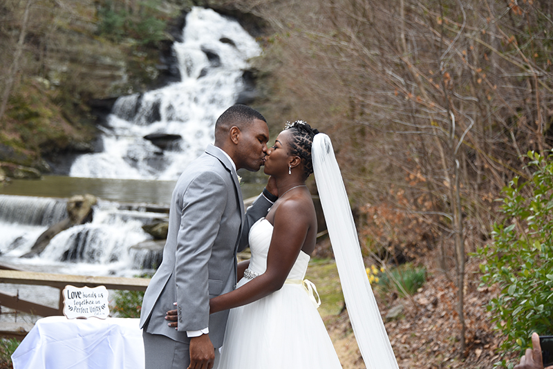 A sweet elopement with positive energy and good vibes (despite the bride not being able to see!)