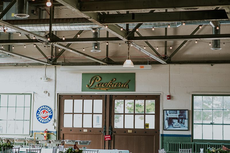 Red and Julian's excellent road trip adventure wedding