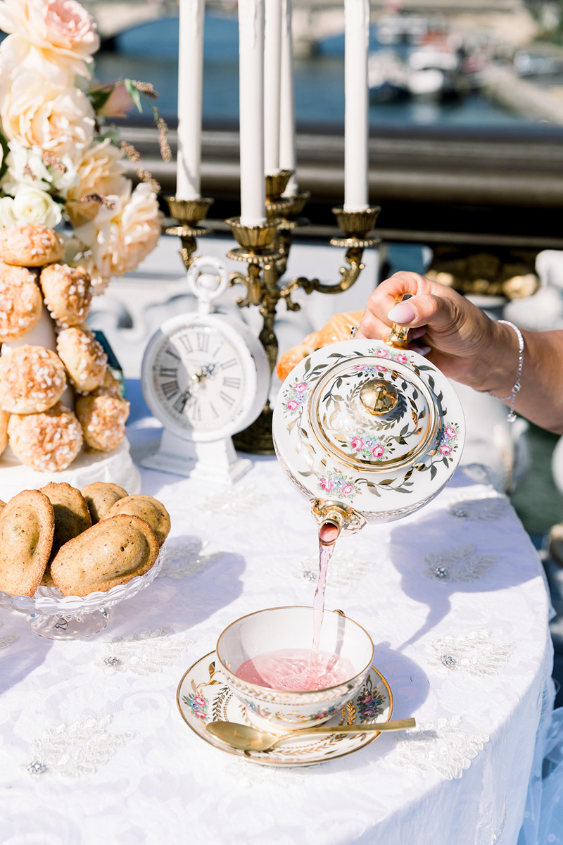 After 25 years and a second chance at life, this silver wedding anniversary in Paris is sublime