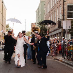 nola destination wedding on offbeat bride 49 - NOLA destination wedding: Laissez Les Bons Temps Rouler! nola destination wedding on offbeat bride 49