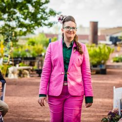 052519 0309 - Vibrant, whimsical, & vintage vibes abound at this Blumen Gardens wedding Vibrant, whimsical, & vintage vibes abound at this Blumen Gardens wedding