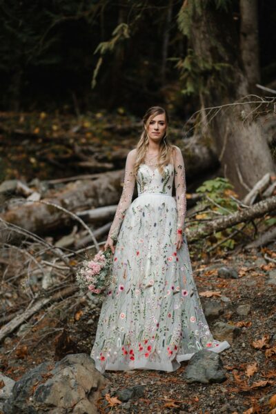 floral embroidered wedding dress on offbeat bride - How to buy an Etsy wedding dress: 4 tips to avoid getting scammed floral embroidered wedding dress on offbeat bride