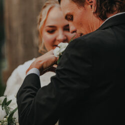 backyard microwedding on offbeat bride 11
