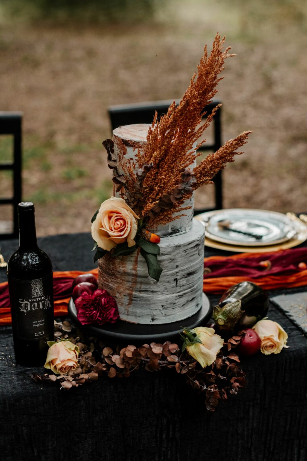 Non-Traditional Wedding Cakes