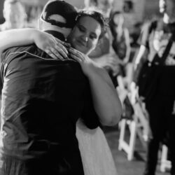 brooklyn burger wedding on offbeat bride 35