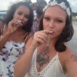 beach micro wedding on offbeat bride 14 - These brides traded their big plans for a barefoot beach micro-wedding beach micro wedding on offbeat bride 14