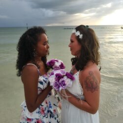 beach micro wedding on offbeat bride 6 - These brides traded their big plans for a barefoot beach micro-wedding beach micro wedding on offbeat bride 6