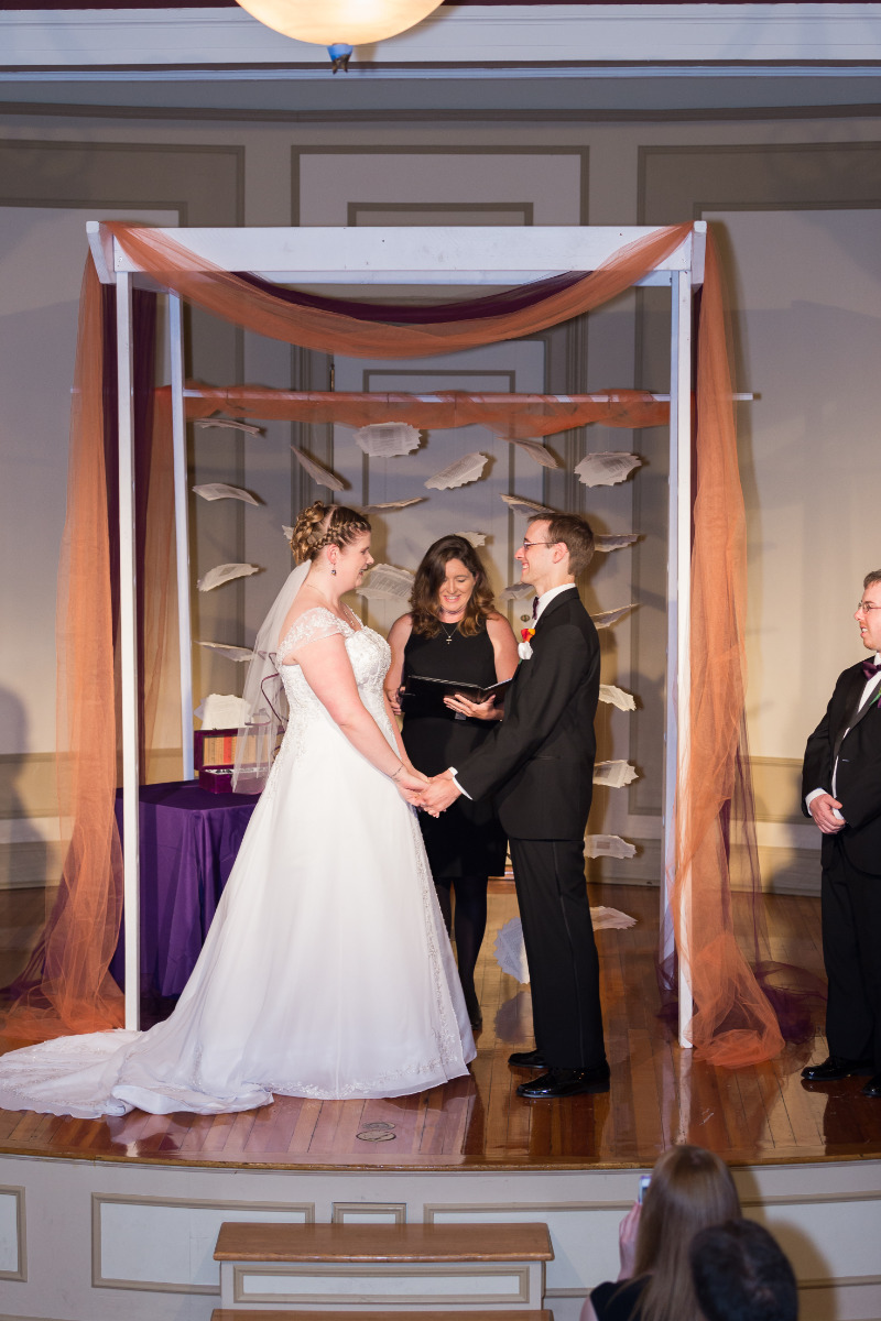 booklovers library wedding on offbeat bride 14