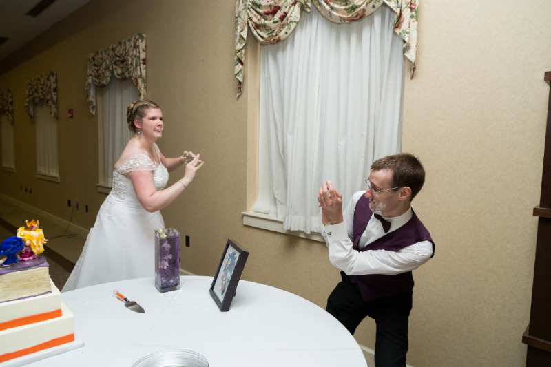 booklovers library wedding on offbeat bride 32