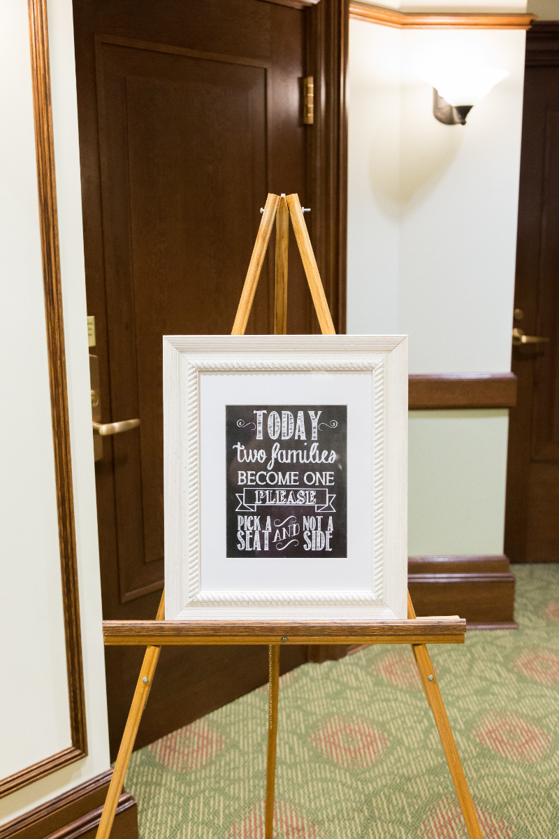 booklovers library wedding on offbeat bride 9