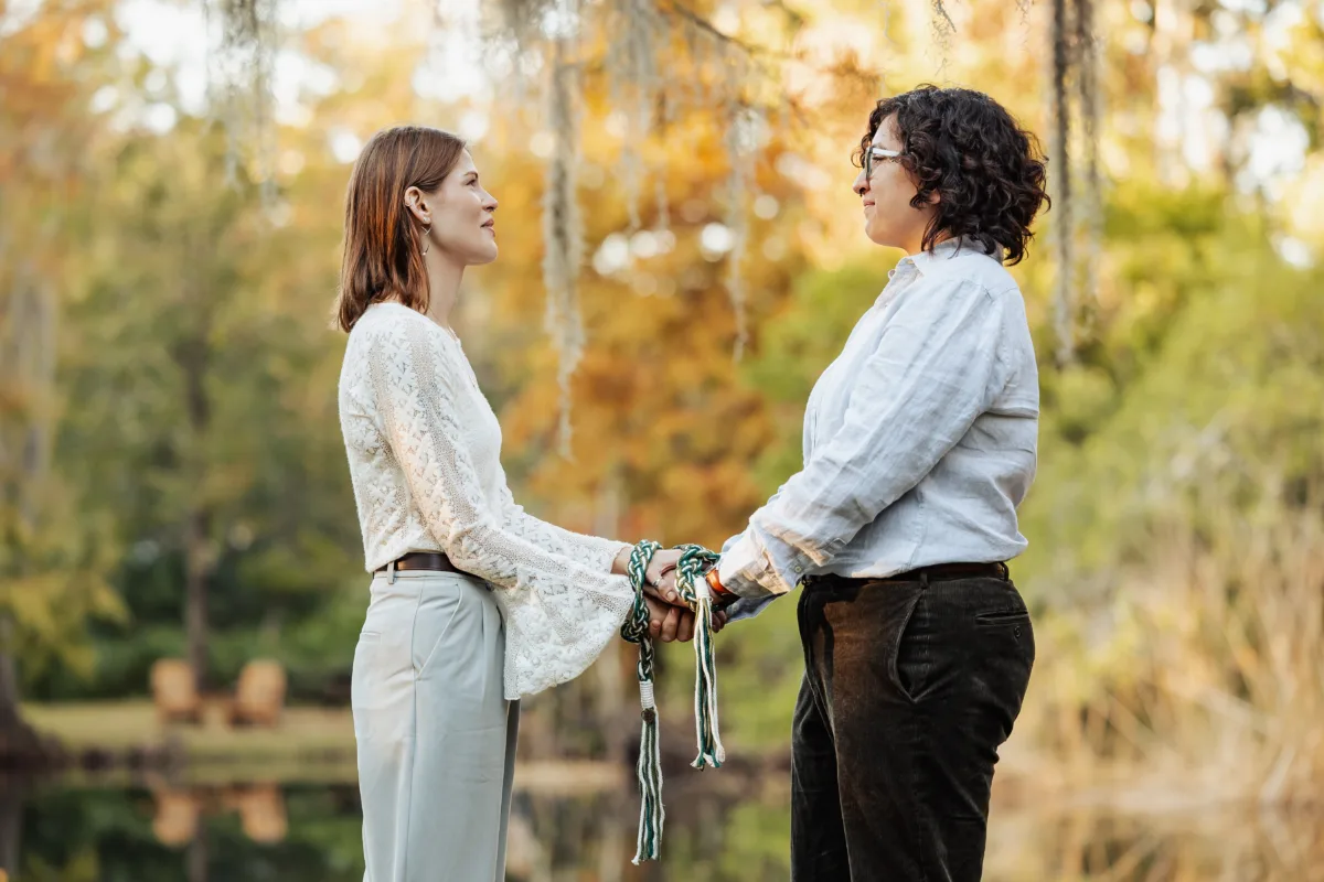LGBTQ Lesbian handfasting elopement at Mead Gardens in Winter Park Florida