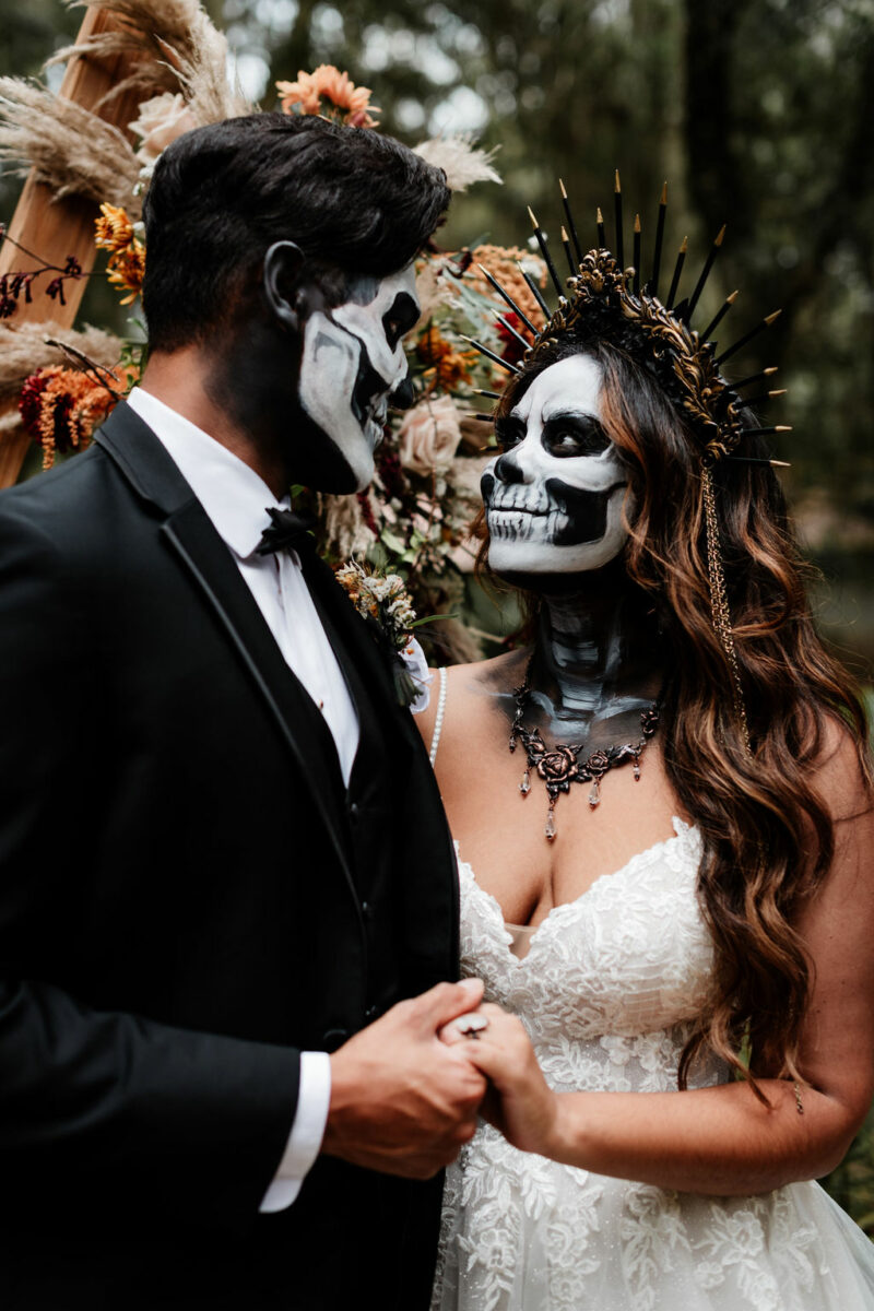 Halloween wedding ideas photos by Rock Your Rebellion as seen on Offbeat Bride 21