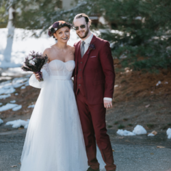 Rustic Fall Halloween Spooky Wedding Photography by Jocelyn Vassos25 - Rustic fall meets spooky in this COVID-safe Halloween wedding Rustic Fall Halloween Spooky Wedding Photography by Jocelyn Vassos25
