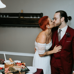 Rustic Fall Halloween Spooky Wedding Photography by Jocelyn Vassos31 - Rustic fall meets spooky in this COVID-safe Halloween wedding Rustic Fall Halloween Spooky Wedding Photography by Jocelyn Vassos31