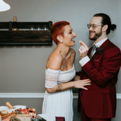 Rustic Fall Halloween Spooky Wedding Photography by Jocelyn Vassos32 - Rustic fall meets spooky in this COVID-safe Halloween wedding Rustic Fall Halloween Spooky Wedding Photography by Jocelyn Vassos32