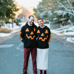 Rustic Fall Halloween Spooky Wedding Photography by Jocelyn Vassos38 - Rustic fall meets spooky in this COVID-safe Halloween wedding Rustic Fall Halloween Spooky Wedding Photography by Jocelyn Vassos38