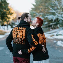 Rustic Fall Halloween Spooky Wedding Photography by Jocelyn Vassos39 - Rustic fall meets spooky in this COVID-safe Halloween wedding Rustic Fall Halloween Spooky Wedding Photography by Jocelyn Vassos39