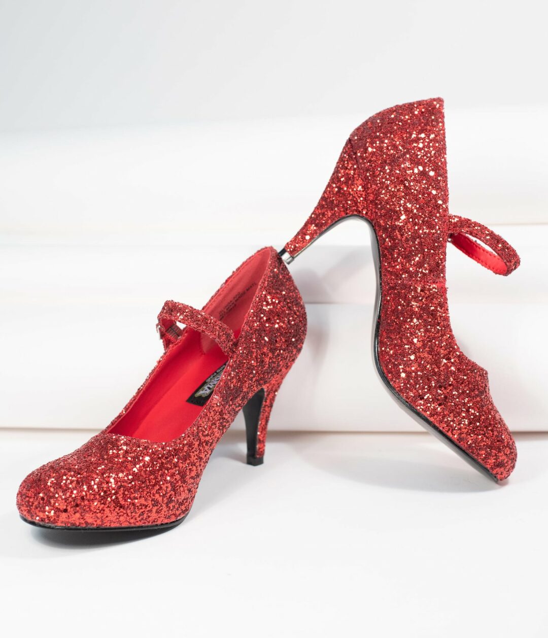 20 pairs of red wedding shoes [UPDATED for 2022!] • Offbeat Wed (was ...
