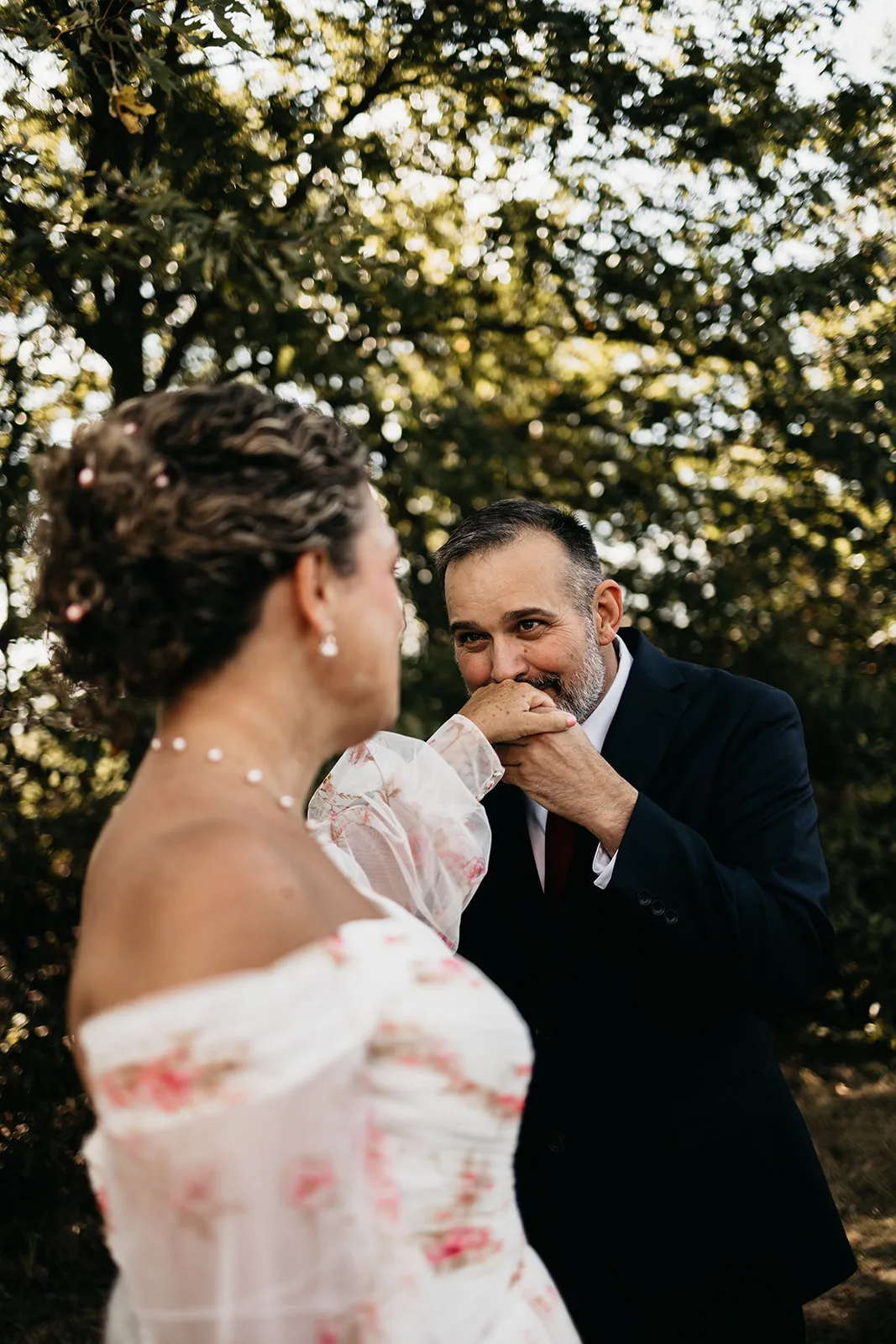 Levi & Jolyn Wedding Sneak Peaks
