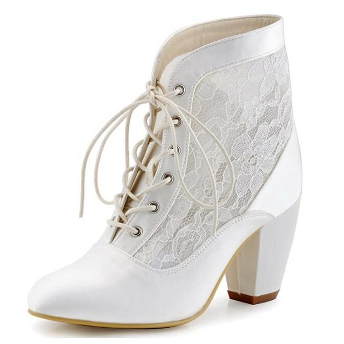 Winter wedding shoes: boots and other warmies [UPDATED for 2022 ...