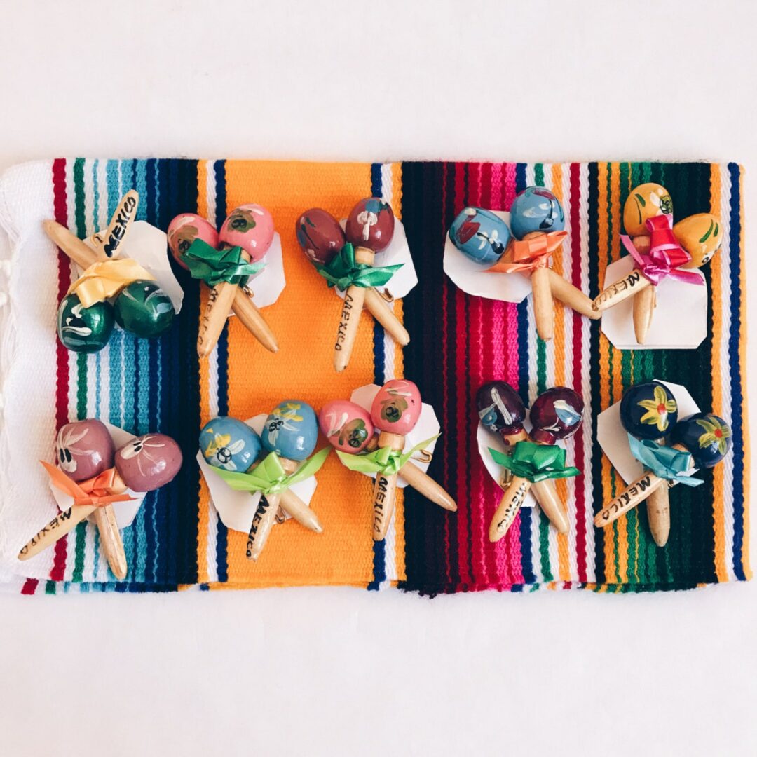 Mini maracas wedding favors