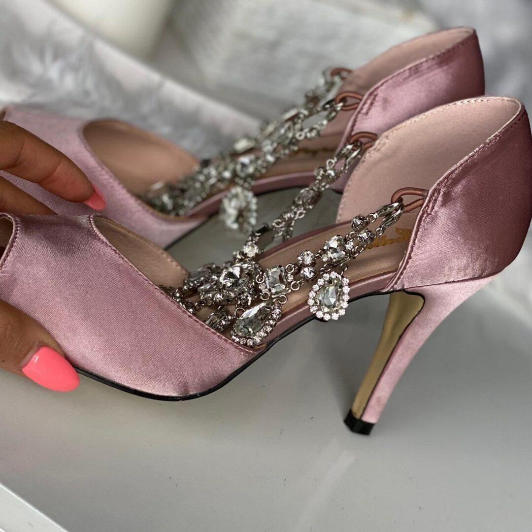 Custom-made wedding heels
