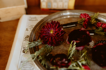 kirsten-and-tim-stone-oak-manor-oak-glen-wedding-carmelisse-photography-55