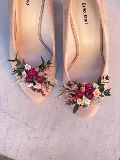 Clip on flowers for shoes