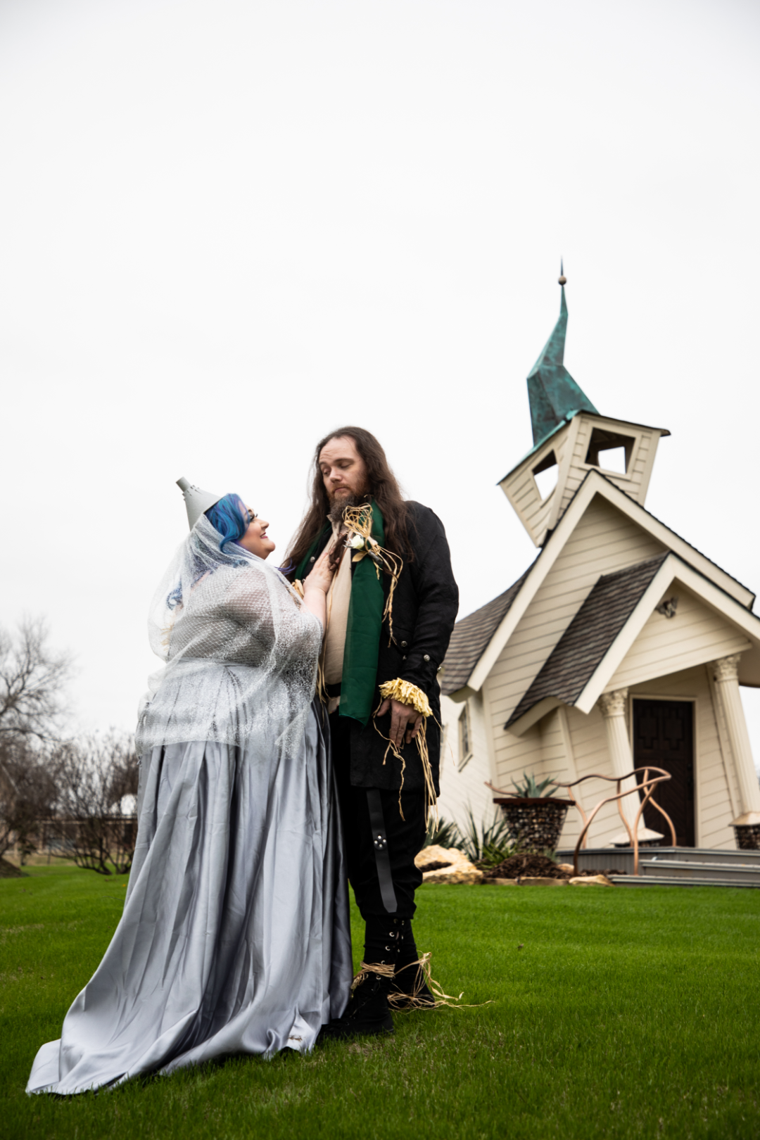 Wizard Of Oz Wedding Ideas From The Heart Of Texas • Offbeat Wed Was Offbeat Bride