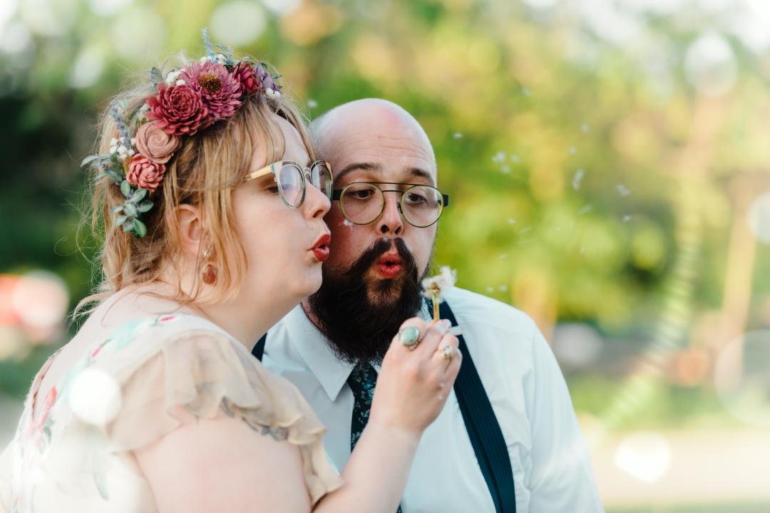 colorful DIY outdoor wedding Dutcher Photography15 - This colorful DIY outdoor wedding had a kintsugi unity ceremony colorful DIY outdoor wedding Dutcher Photography15