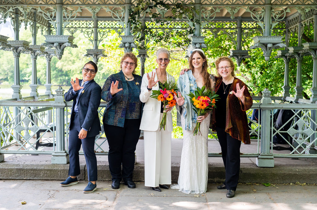 StarTrek lesbian microwedding centralpark 27 alternative wedding ideas from Offbeat Wed (formerly Offbeat Bride)