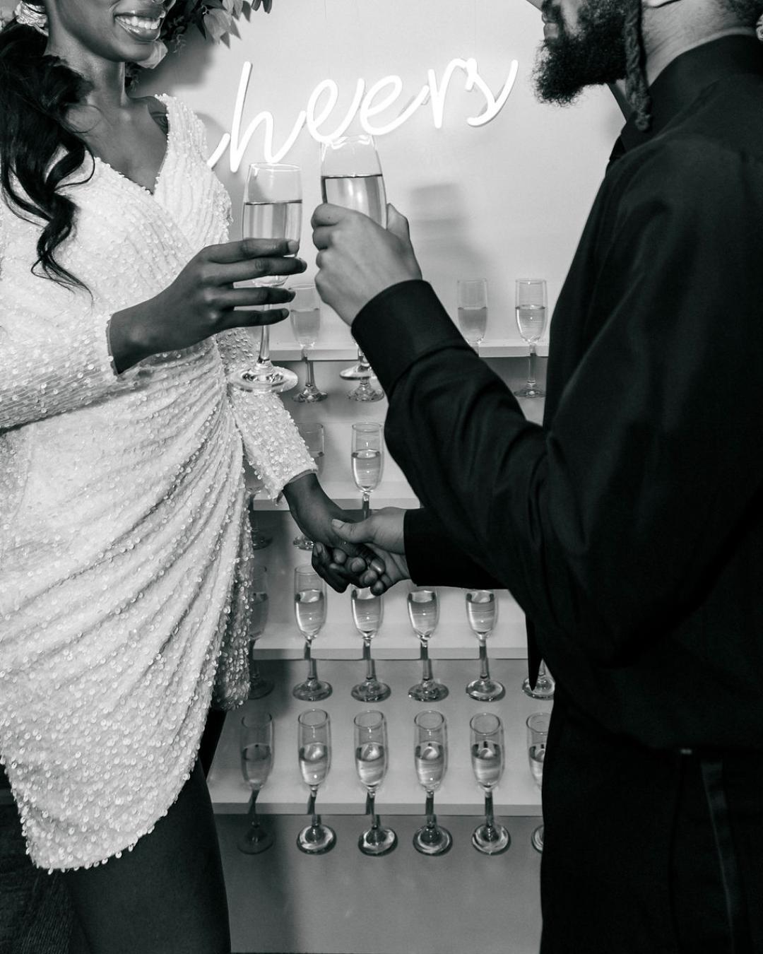 black and white rehearsal dinner Veronica Rose Planning20 - This black and white wedding rehearsal dinner inspo went hard black and white rehearsal dinner Veronica Rose Planning20