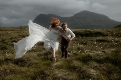 Scotland elopement photographer - Raini Rowell