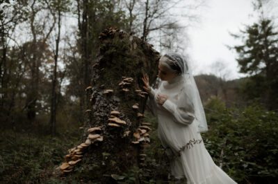 Scotland elopement photographer - Raini Rowell