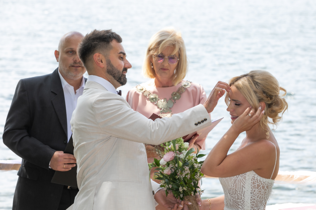 bread and salt polish wedding tradition on offbeat wed 15