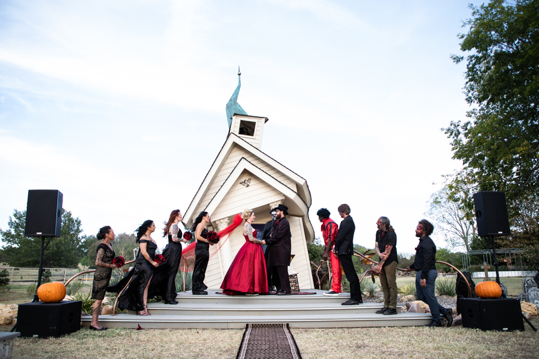 Zombie vampire wedding at Lizzy Gator chapel