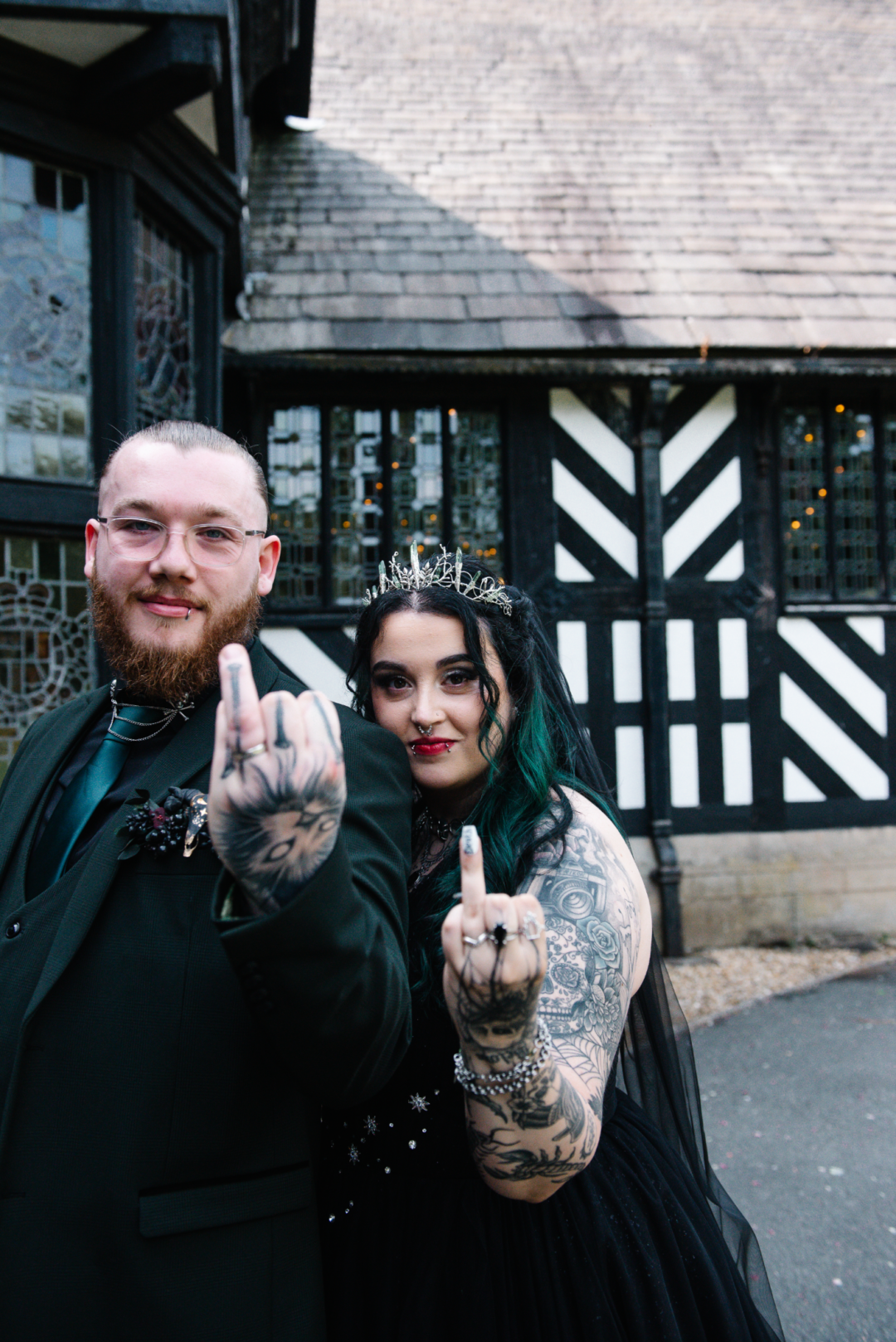 gothic wedding decor ideas on offbeat wed 19