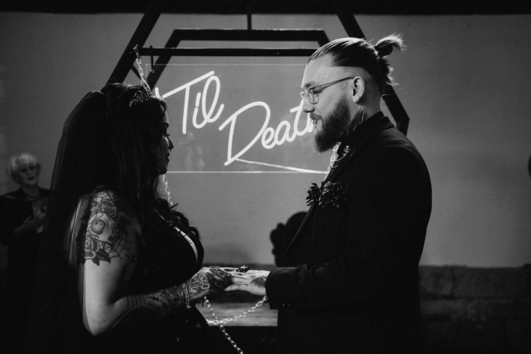 gothic wedding decor ideas on offbeat wed 2