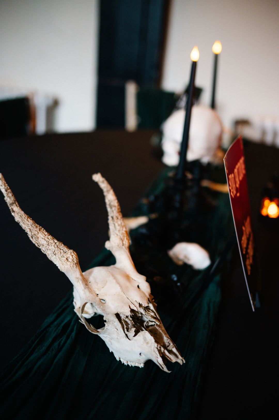 gothic wedding decor ideas on offbeat wed 40