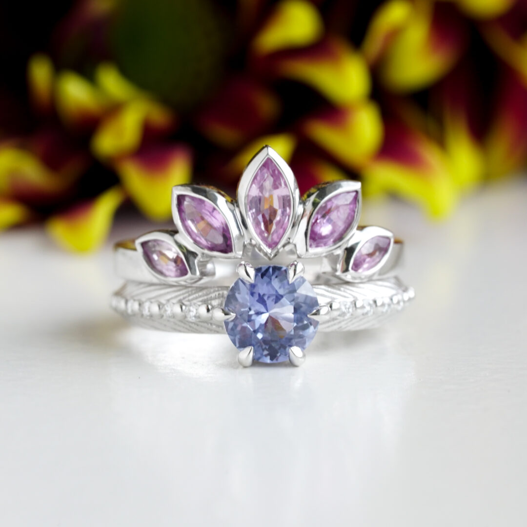 Sagitta_sapphire_marquis_contour_wedding_band3